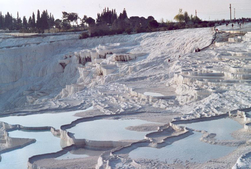 http://www.glavs.com/userfiles/Pamukkale(1).jpg