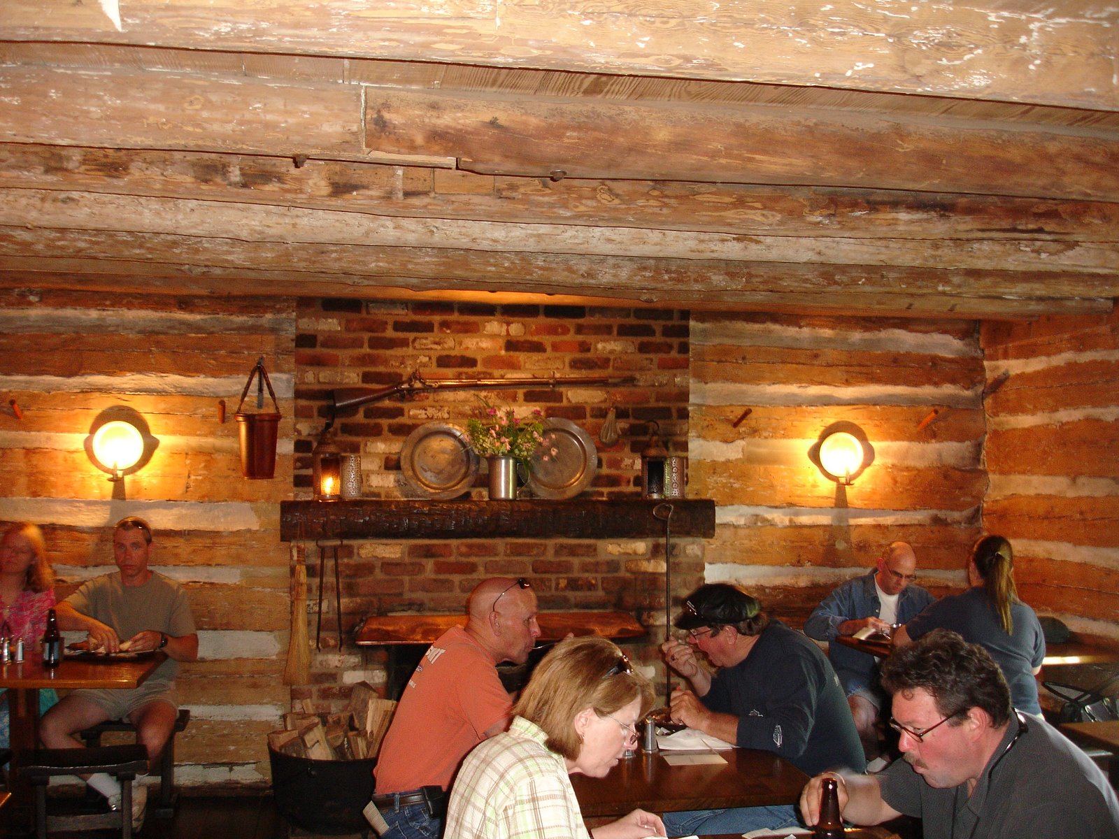 Вирджиния. Таверна Michie